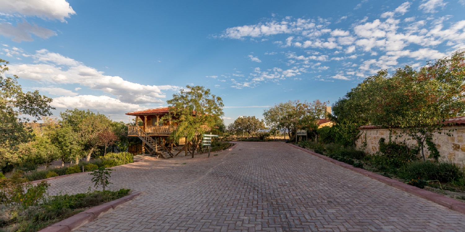 Selcan ile Kanturalı | Yaşayan Köy Otel