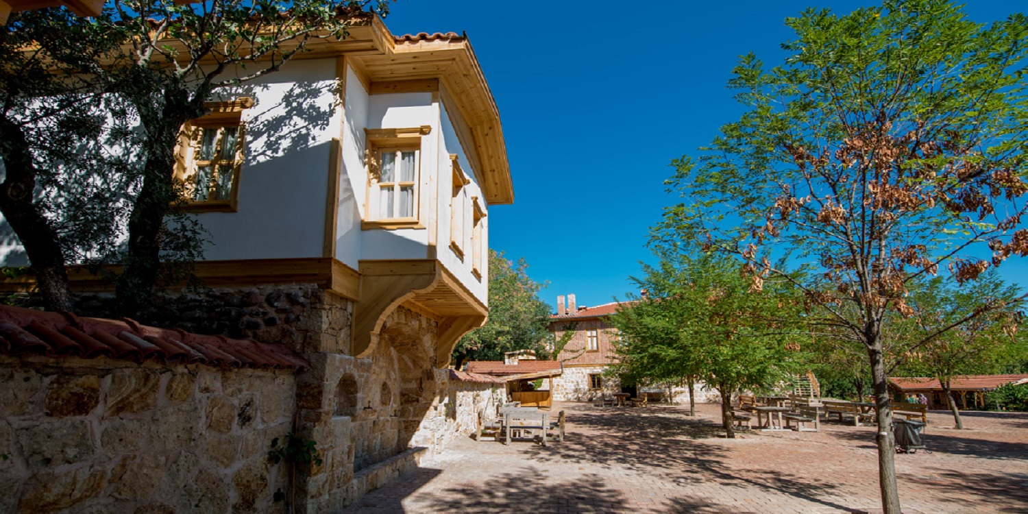 Çeşmeli Köşk | Yaşayan Köy Otel